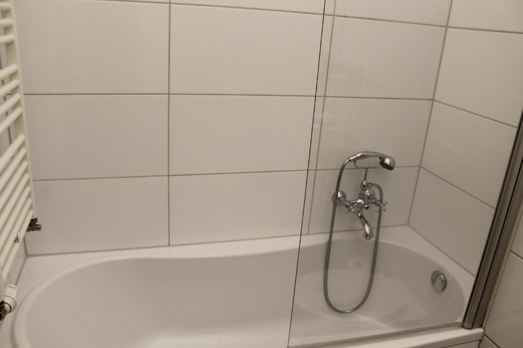 Ringhotel Schwarzer Baer Wittenberg Szoba fotó