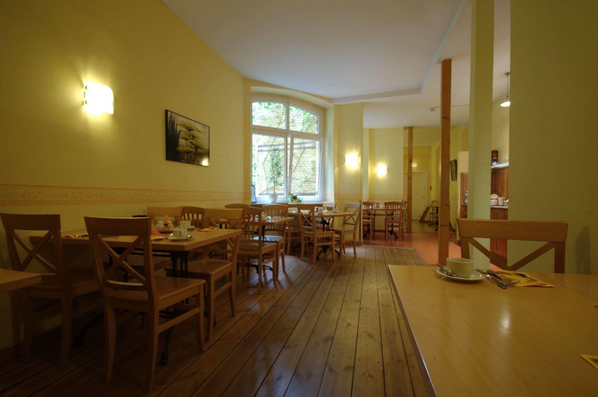Ringhotel Schwarzer Baer Wittenberg Kültér fotó